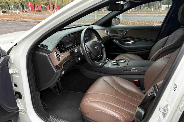 Used Mercedes-Benz S-Class 2016 S 320 L Business Model Left Front Seat