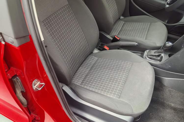 Used Volkswagen Polo 2018 1.5L Automatic Enjoyment Model Exterior 4