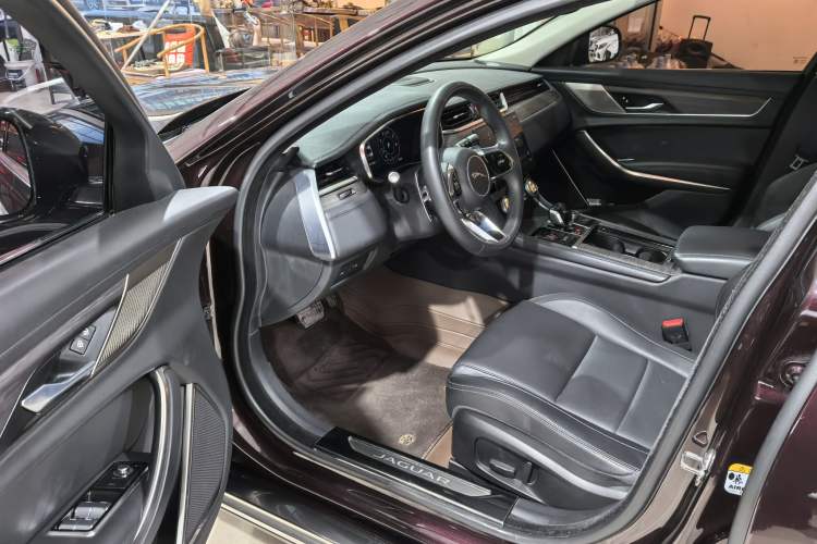 Used Jaguar XFL 2021 XFL 2.0T P200 Two-Wheel-Drive Elite Luxury Edition
