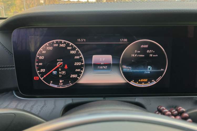 Used Mercedes-Benz E-Class 2017 E 300 L Sport Luxury Edition Odometer Close Up