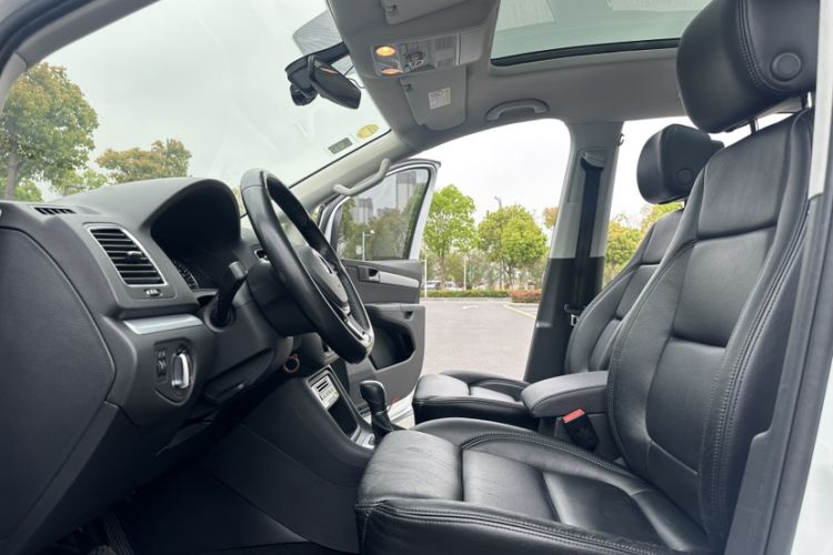 Used Volkswagen Sharan 2016 280TSI Enjoyment Model 7-Seater Left Front Seat