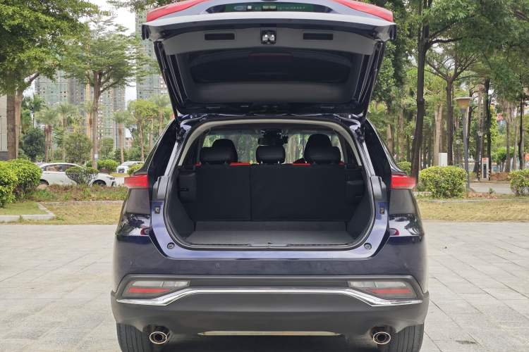 Used Toyota Harrier 2023 2.0L CVT Two-Wheel Drive Entry Version
