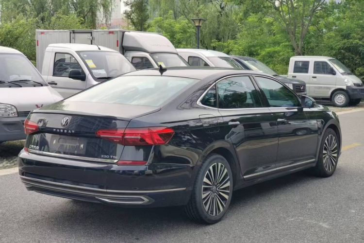 Used Volkswagen Passat 2021 330TSI Luxury Edition