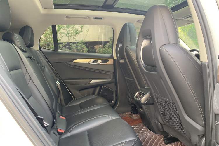 Used Lynk & Co 01 2017 2.0T Two-Wheel Drive Pro Edition