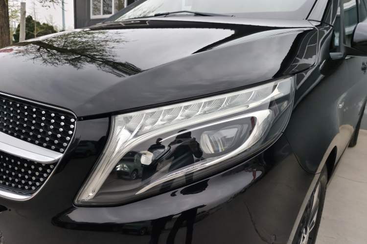 Used Mercedes-Benz V-Class 2020 V 260 L Long-wheelbase Luxury Edition Left Front Headlight