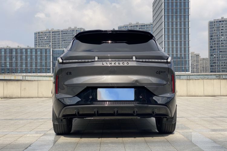 Used Lynk & Co 08 EM-P 2023 120km Long-Range Halo
