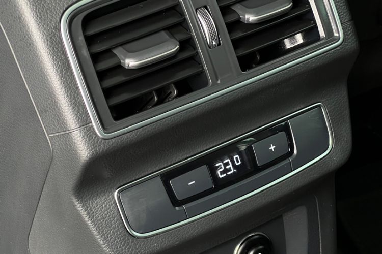 Used Audi Q5L 2020 Updated 40 TFSI Prestige Fashion Edition
