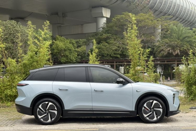 Used Nio ES6 2023 75 kWh
