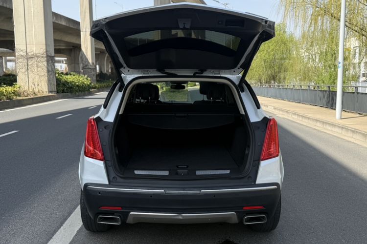 Used Cadillac XT5 2016 25T Luxury Model
