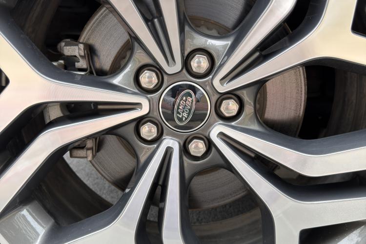 Used Land Rover Range Rover Evoque 2023 Aurora L 249 PS Luxury Edition