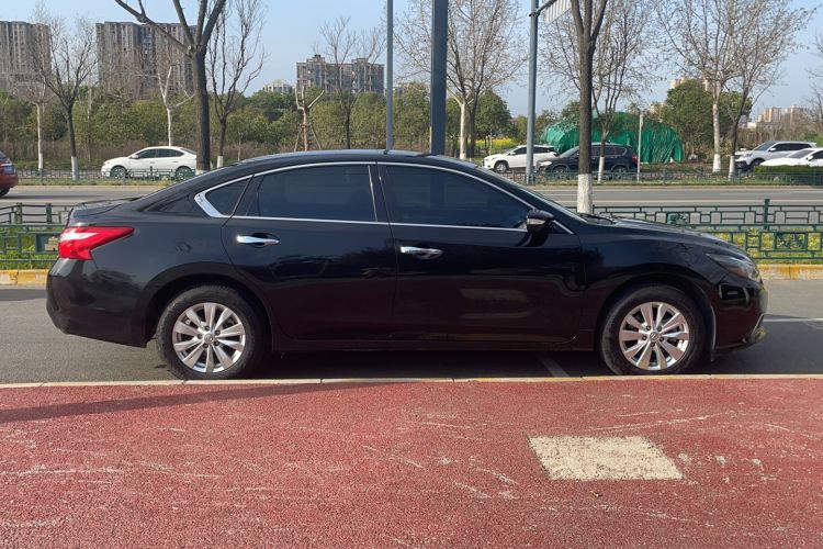Used Nissan Teana 2018 2.0L XL Smart Upgrade Edition Exterior 3