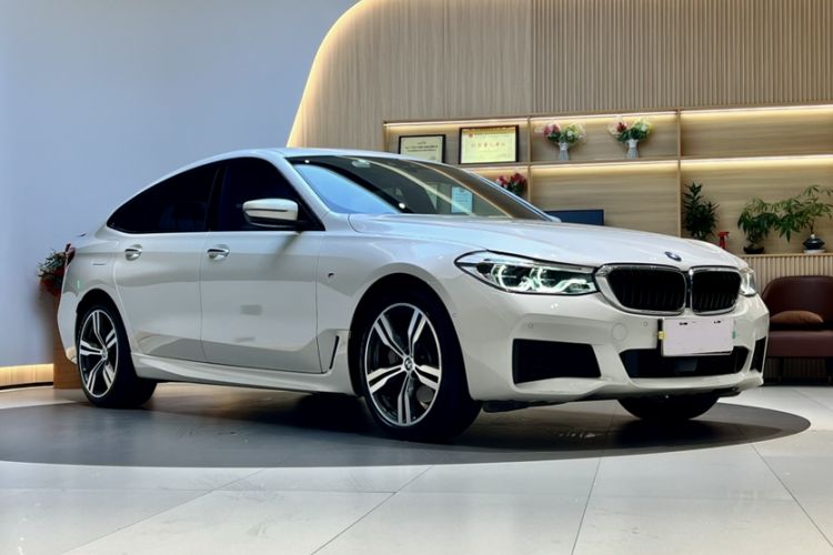 Used BMW 6 Series GT 2018 640i xDrive M Sport Package
