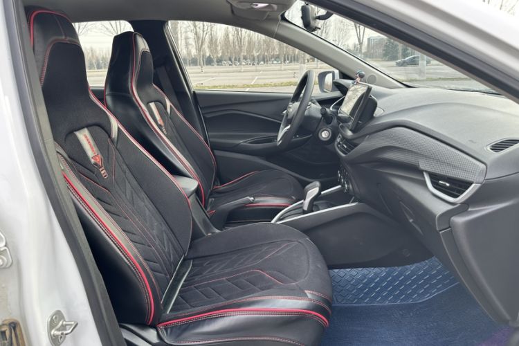 Used Chevrolet Cavalier 2022 325T Automatic Enjoyment Edition Right Front Seat