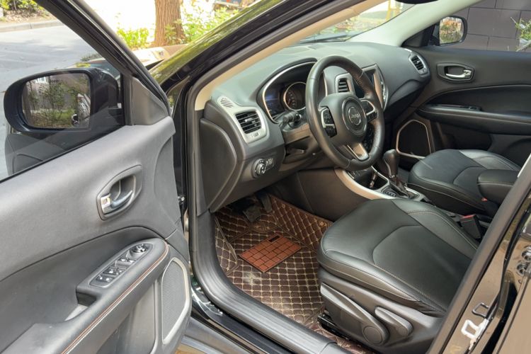 Used Jeep Compass 2017 200T Automatic Family Edition Driver Seat