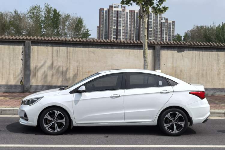 Used Chery Arrizo 5 2019 1.5L CVT Leisure Edition China V standard Exterior 4