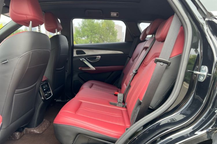 Used JETOUR X70 PRO 2023 1.6T DCT Enjoy PRO 5-Seater
