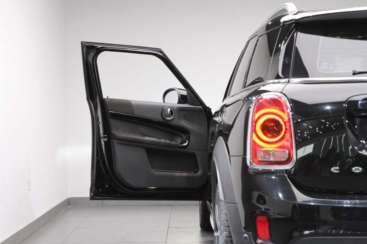 Used MINI Countryman 2019 2.0T COOPER S ALL4 Artist