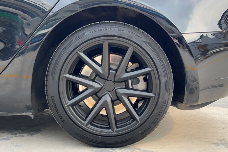 Used Tesla Model 3 2022 Rear-Wheel-Drive Version
