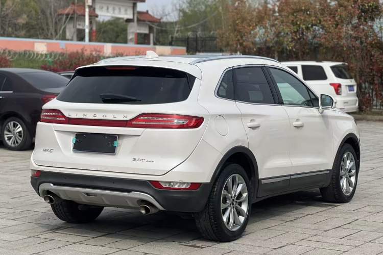 Used Lincoln MKC 2018 2.0T Four-Wheel Drive Zunya Edition