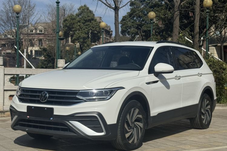 Used Volkswagen Tiguan L 2022 330TSI Automatic Two-Wheel Drive Comfort Edition