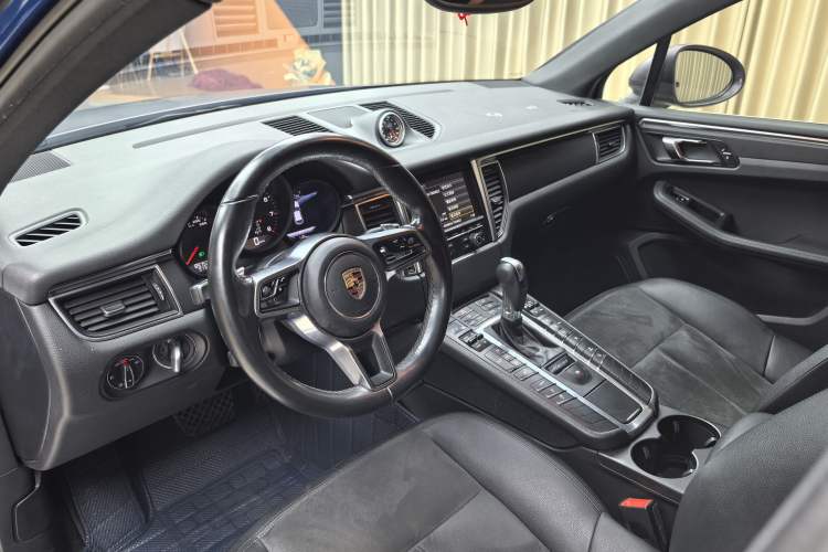 Used Porsche Macan 2016 Macan 2.0T