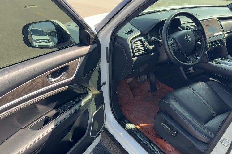 Used Honda UR-V 2020 370TURBO Two-Wheel Drive Luxury Edition