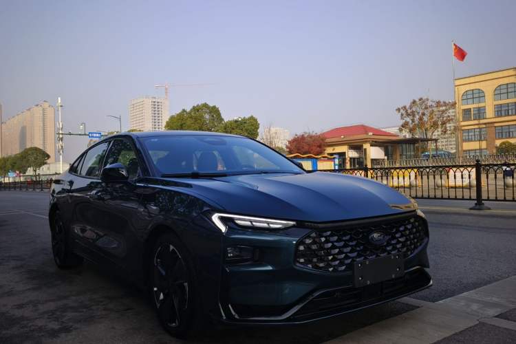 Used Ford Mondeo 2023 1.5T E-Hybrid ST-Line
