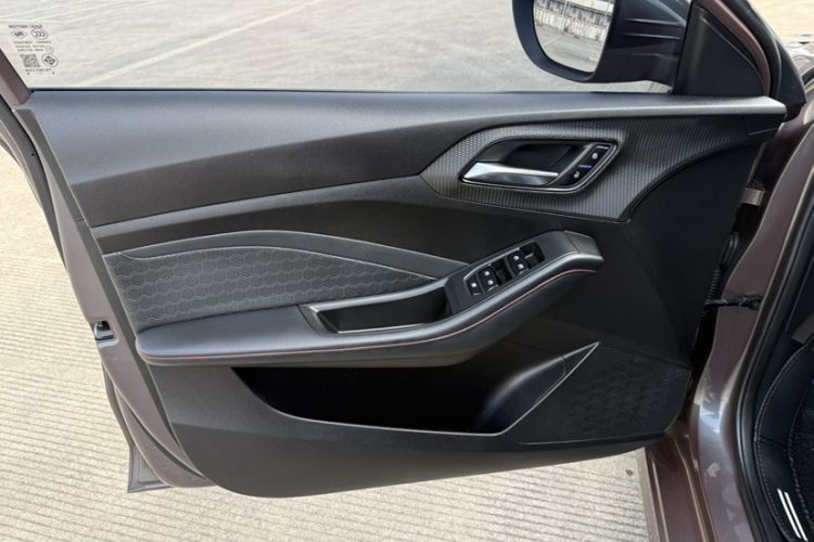 Used MG 5 2021 180 DVVT CVT Youth Luxury Edition