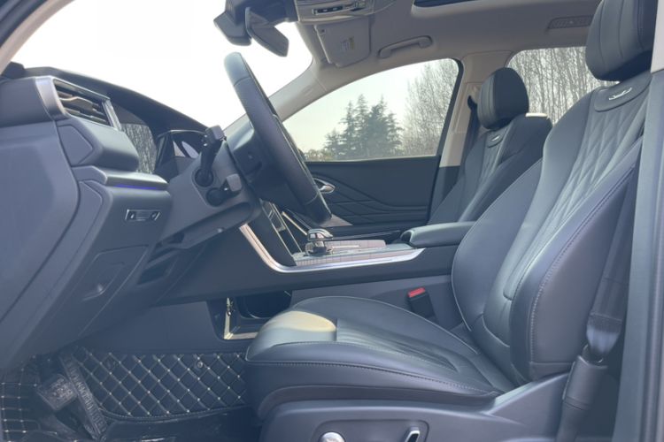 Used Hongqi HS7 PHEV 2024 2.0T PHEV Four-Wheel Drive Flagship Edition 7 Seats
