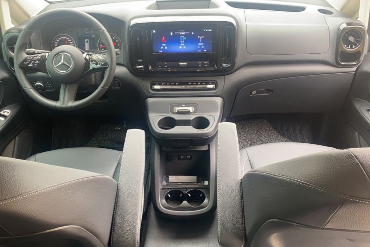 Used Mercedes-Benz Vito 2025 2.0T Elite 7-Seater
