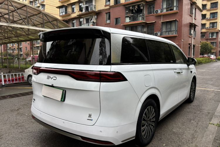 Used BYD Xia 2025 DM-i 1.5T 180km Beyond Edition