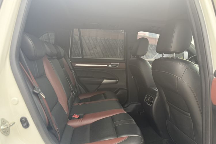 Used GAC Trumpchi GS8 2020 GS8S 390T Two-Wheel Drive Luxury Smart Connectivity Version Interior 6