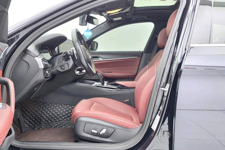 Used BMW 5 Series 2023 530Li Leading Model M Sport Package