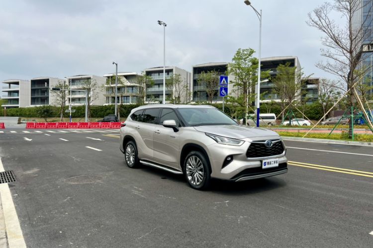 Used Toyota Highlander 2022 Dual-Engine 2.5L Four-Wheel Drive Supreme Edition 7-Seater Exterior 1