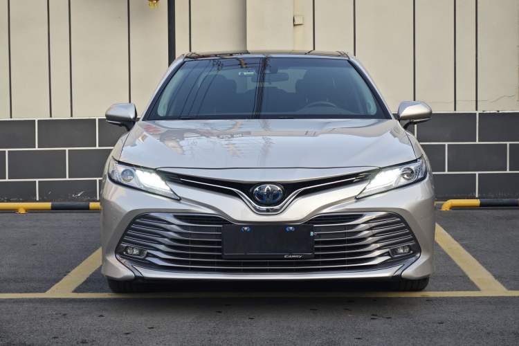 Used Toyota Camry 2019 Revised Version Dual-Engine 2.5 HG Luxury Edition