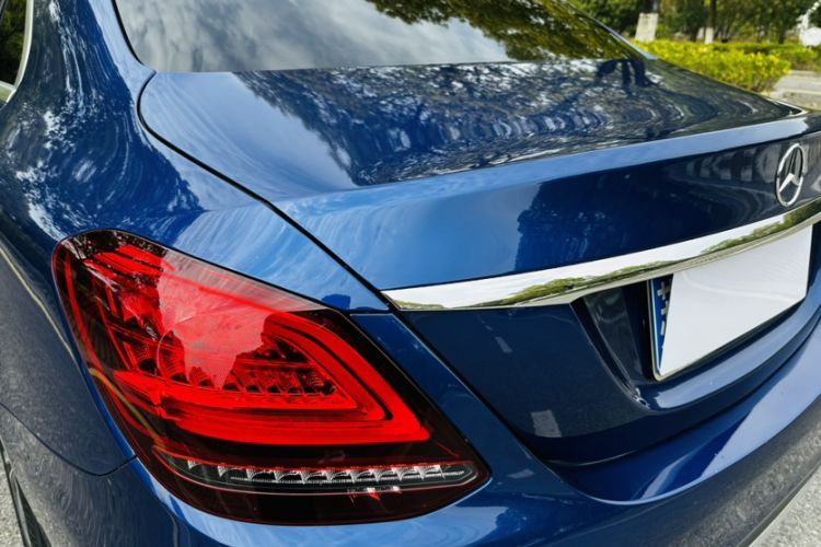 Used Mercedes-Benz C-Class 2019 C 180 L Fashion Edition Sport Version Exterior 9