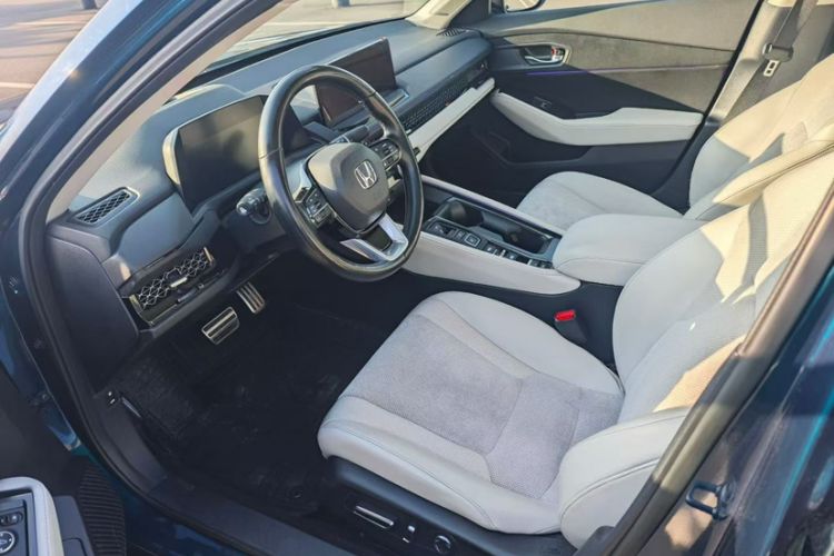 Used Honda Accord New Energy 2023 2.0L ePHEV Flagship Edition Interior 1