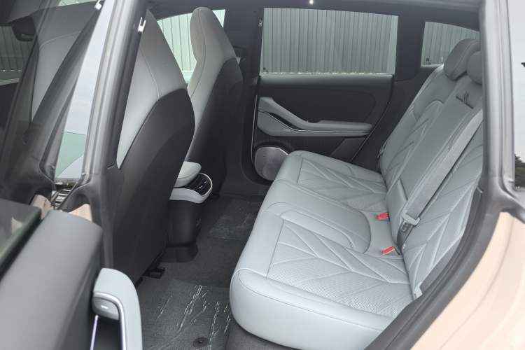 Used Nio ET5T 2025 75 kWh Touring
