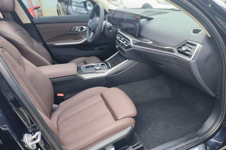 Used BMW 3 Series 2023 325Li M Sport Package
