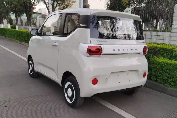 Used Wuling Hongguang MINIEV 2024 3rd Generation 215km Youth Edition