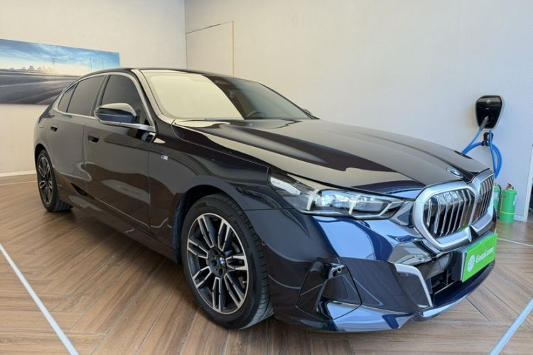 Used BMW 5 Series 2024 530Li Leading Model M Sport Package

