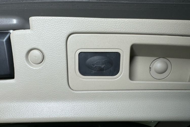 Used Buick GL8 2017 25S Prestige Version China V Standard
