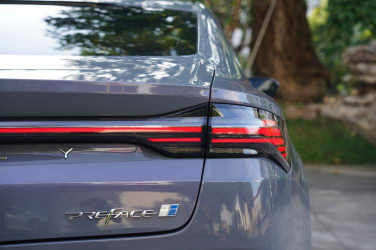 Used Geely Auto Preface L 2024 Zhiqing 1.5TD Tiangong Edition Exterior 8