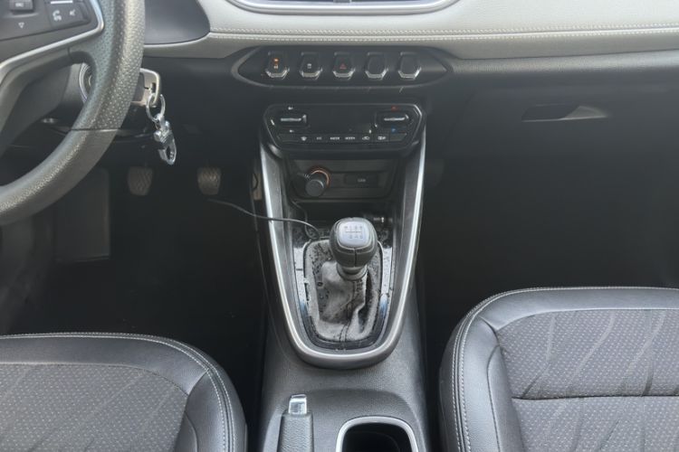 Used Baojun 510 2017 1.5L Manual Fashion Model