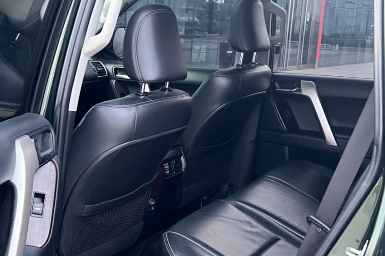 Used Toyota Prado 2016 2.7L Automatic Standard Edition