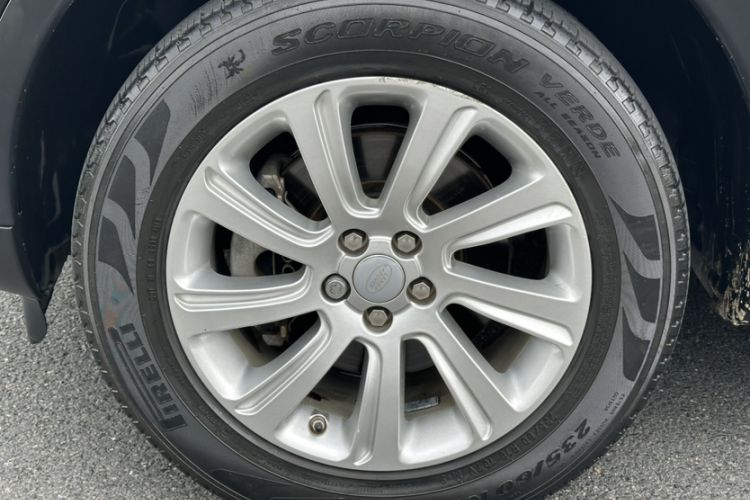 Used Land Rover Discovery Sport 2016 2.0T SE
