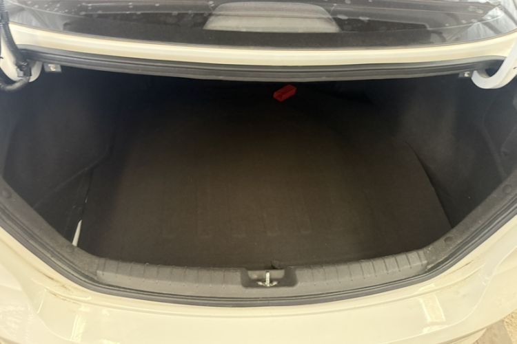 Used Hyundai Elantra (6th Generation / Lingdong) 2019 1.4T Dual-Clutch Xuan Dong · Dynamic Model