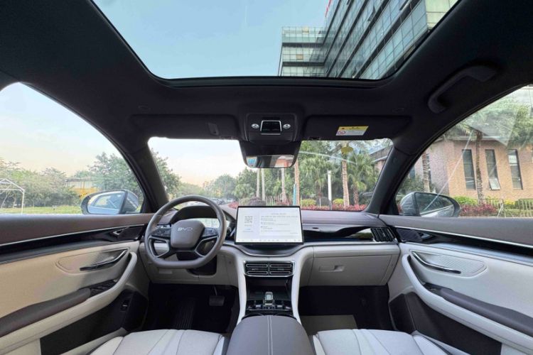 Used BYD Song PLUS New Energy 2025 DM-i Smart Drive 112KM Prestige Model
