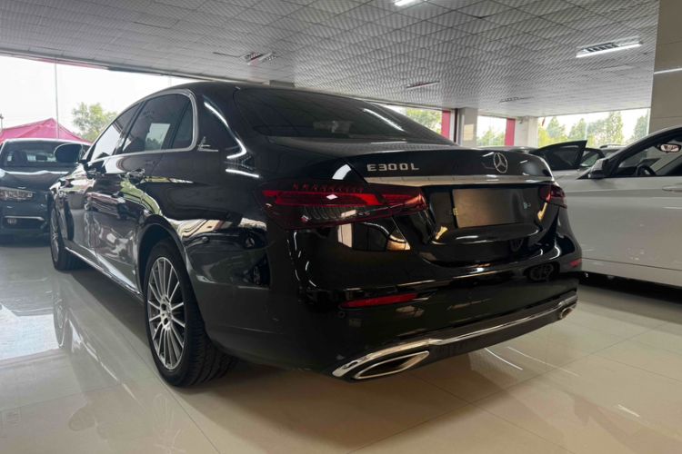 Used Mercedes-Benz E-Class 2021 Facelift E 260 L