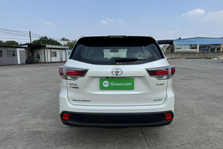 Used Toyota Highlander 2017 2.0T Two-Wheel Drive Luxury Edition 7 Seats
